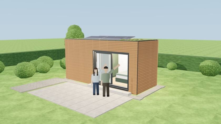 3D-Visualisierung des fertigen Wohnmoduls im Garten: Lärchenholzfassade, Gründach mit Photovoltaik, raumhohe Glasfront, davor zwei winkende Personen