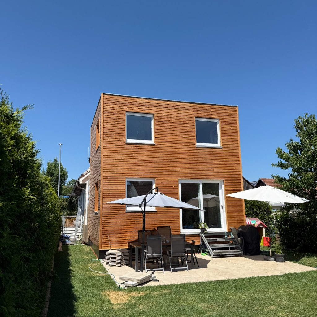 Doppelstöckiger Anbau an Bestandsgebäude mit insgesamt 60m²